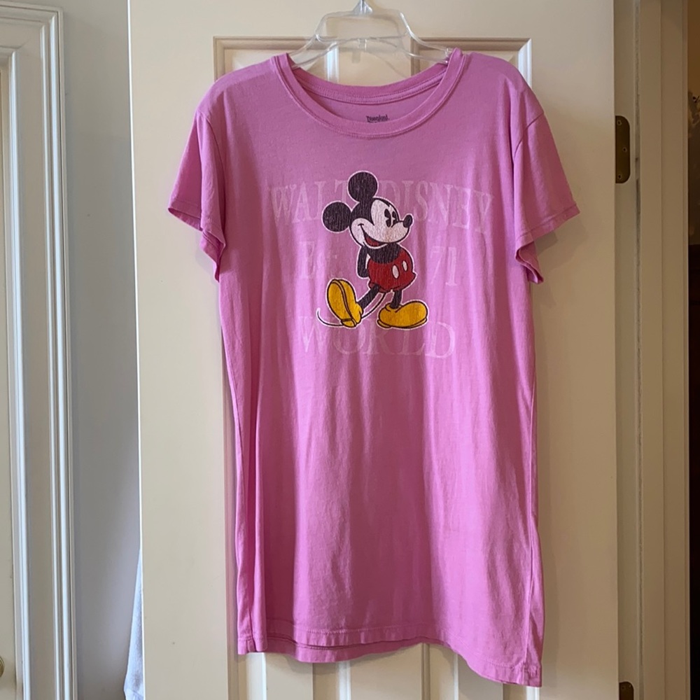 Walt Disney World pink shirt sleeve top